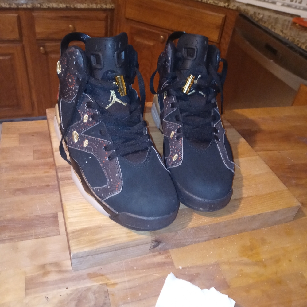 Jordan retro 6 Chinese New Year